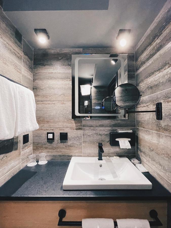 Iq Hotel Київ Екстер'єр фото