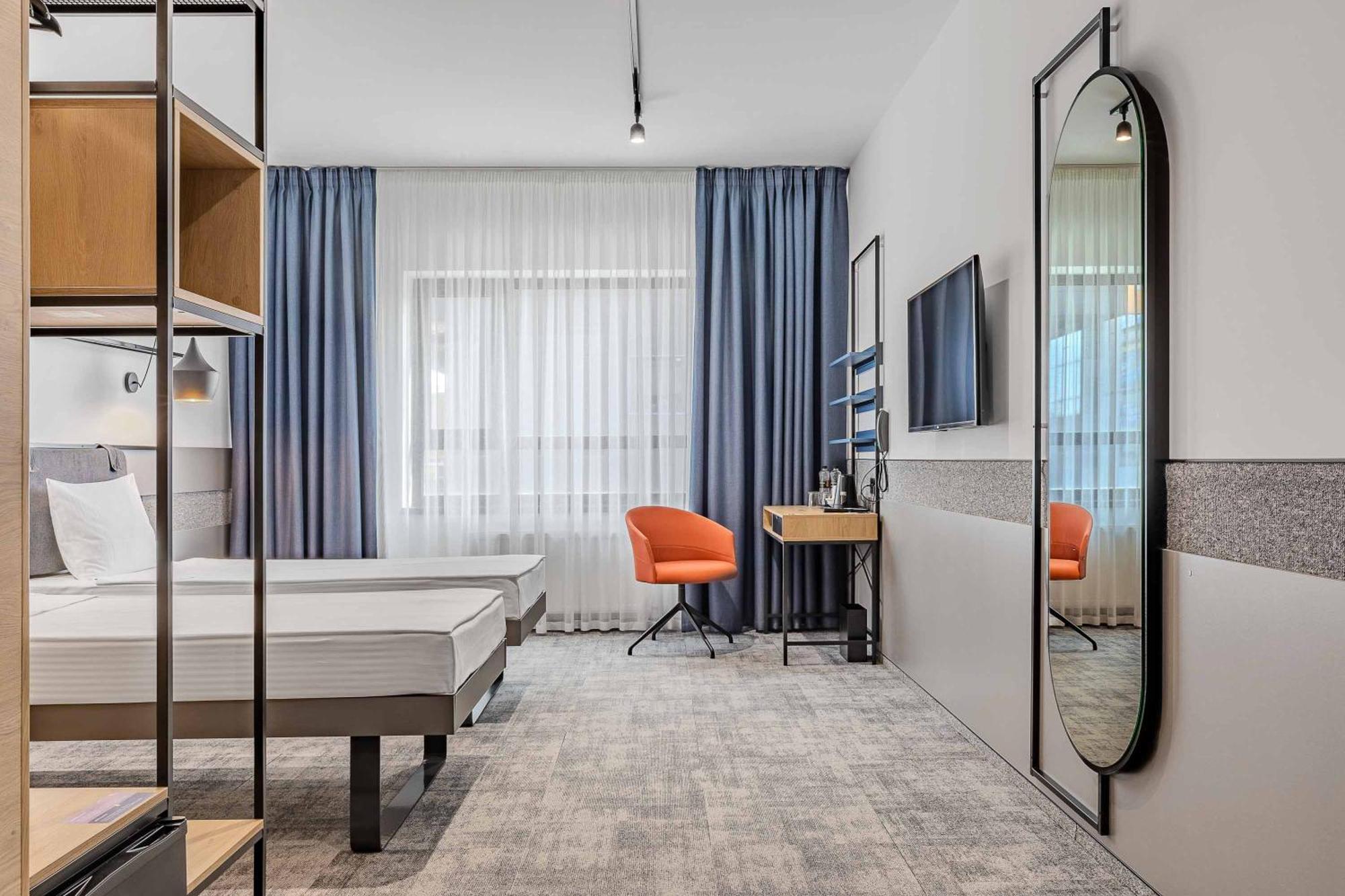 Iq Hotel Київ Екстер'єр фото