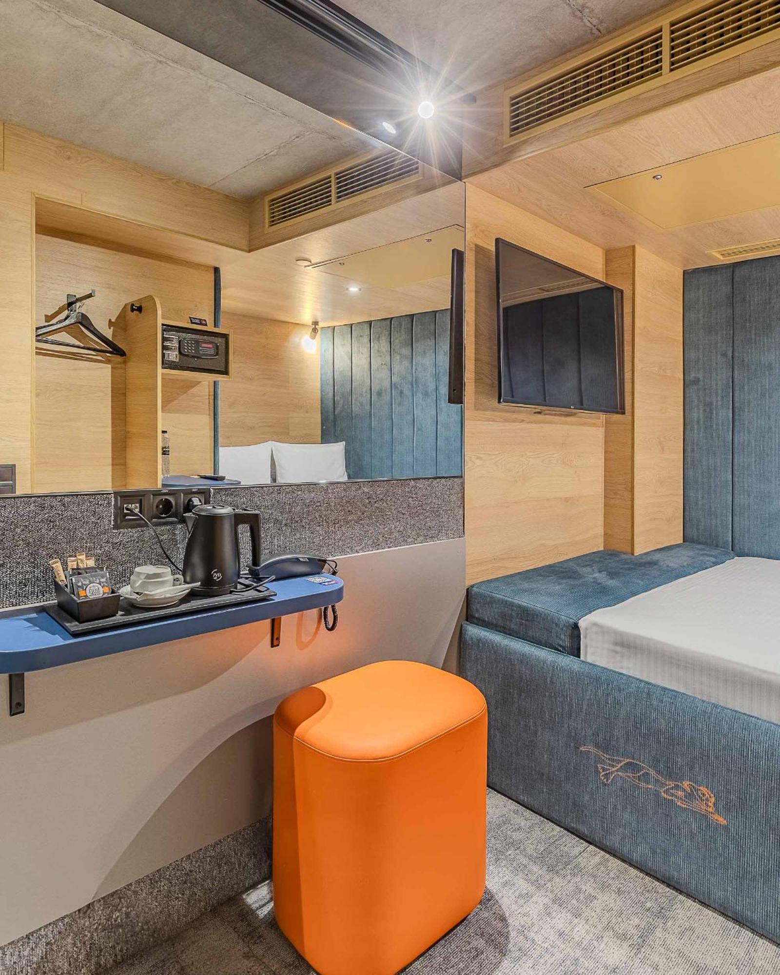 Iq Hotel Київ Екстер'єр фото