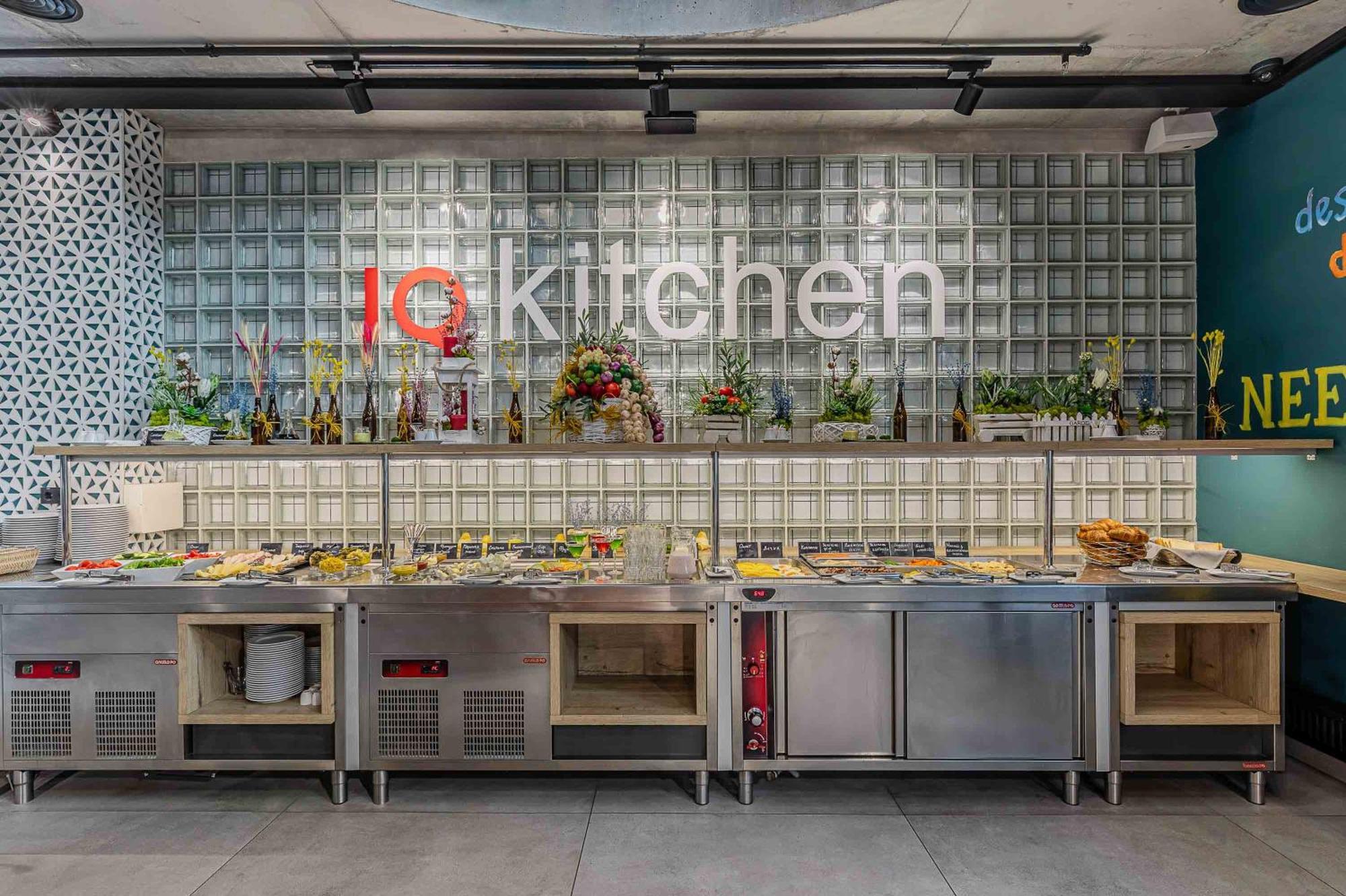 Iq Hotel Київ Екстер'єр фото