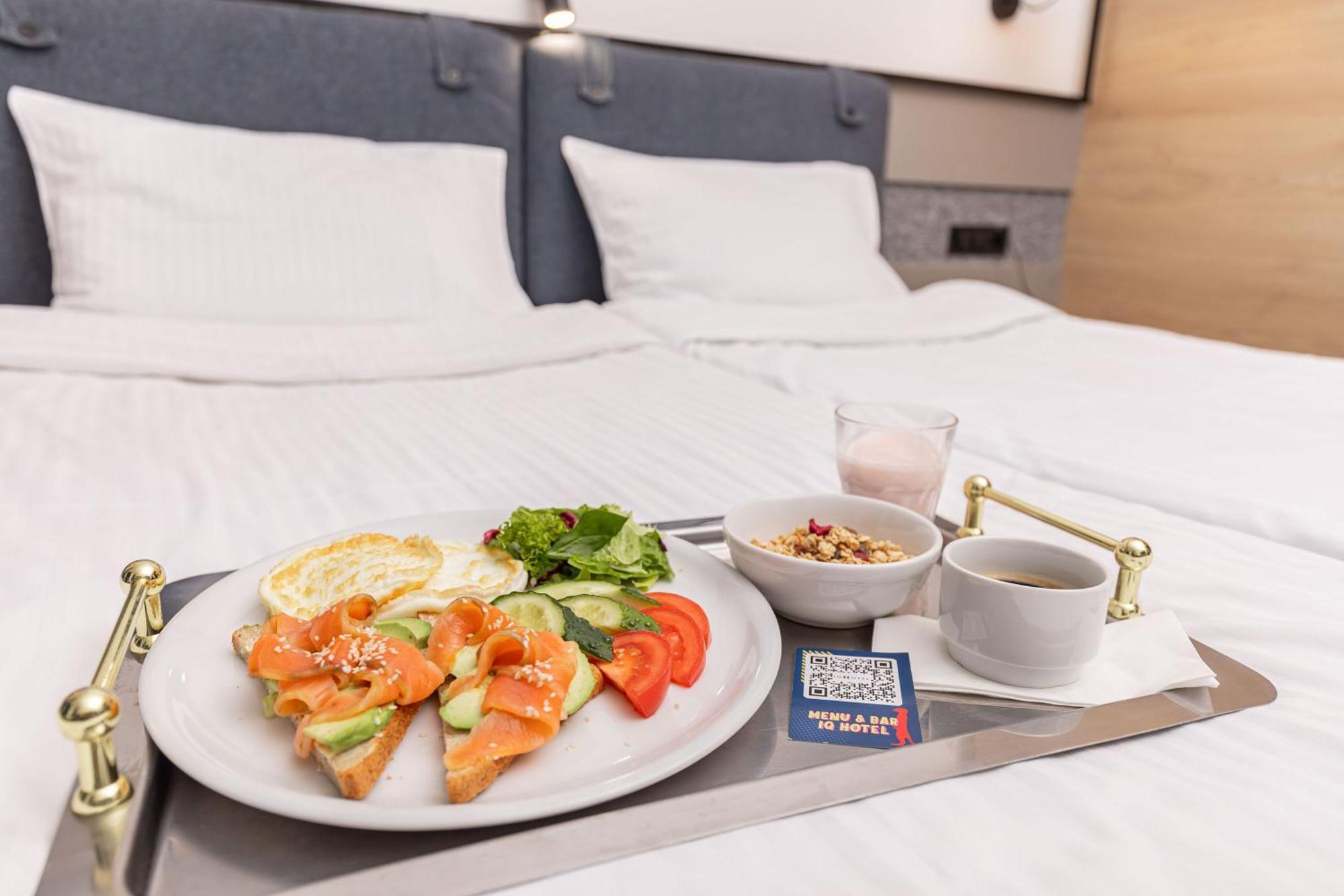Iq Hotel Київ Екстер'єр фото