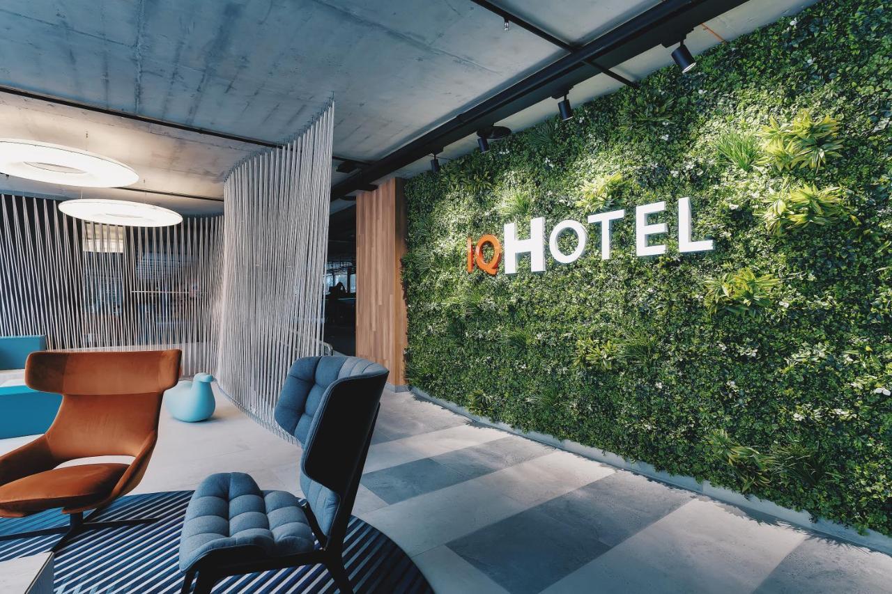 Iq Hotel Київ Екстер'єр фото