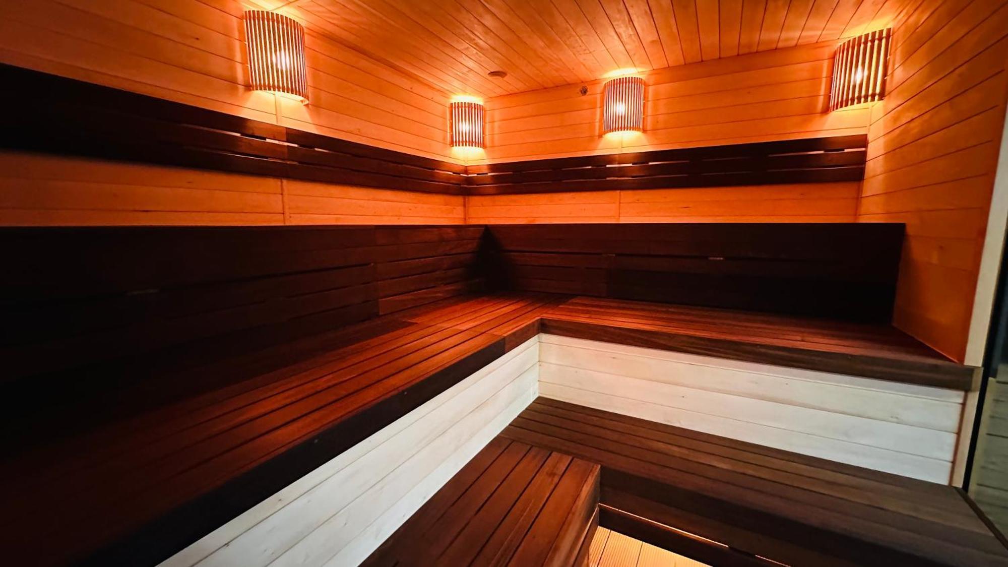 Iq Hotel Київ Екстер'єр фото